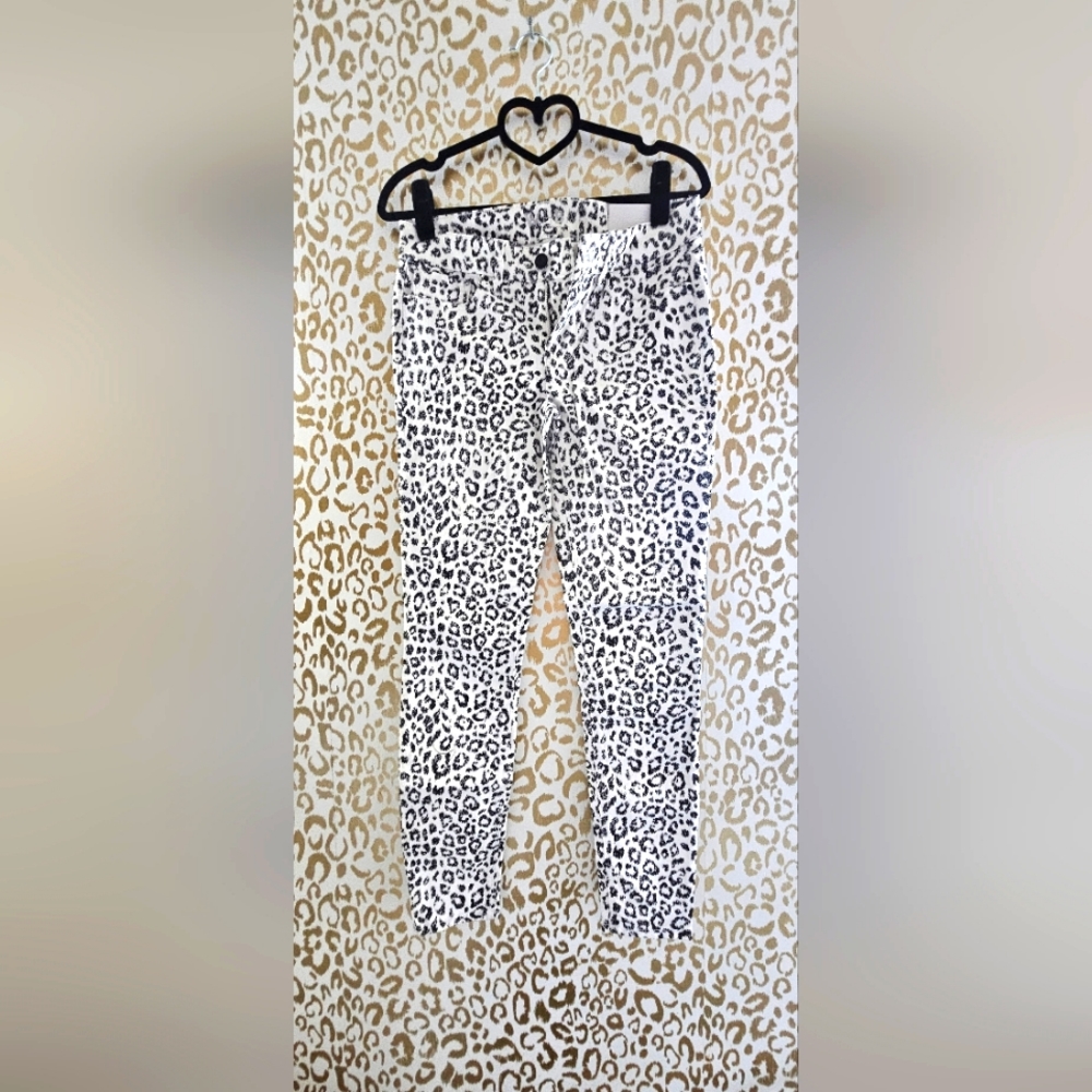 WHBM Classic Skinny White Leopard